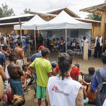 Com apoio de MSF, é inaugurada nova instalação para atendimento na Terra Indígena Yanomami