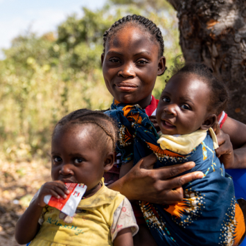 Helping tackle malnutrition and malaria in Angola
