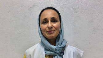 Mônica Costeira atuou como pediatra de MSF no Hospital Regional de Mazar-i-Sharif, na província de Balkh, no Afeganistão. © Oriane Zerah