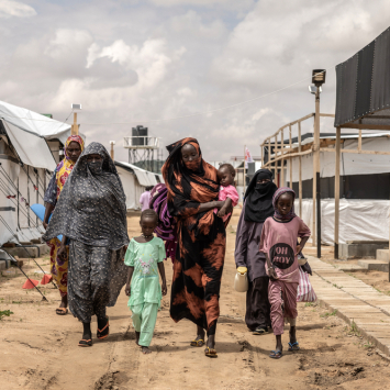 Refugiados sudaneses no hospital de MSF no acampamento de Metche, no Chade. © Finbarr O’Reilly/VII Photo