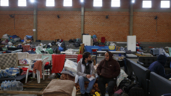 Rio Grande do Sul: MSF oferece cuidados médicos em abrigo de área vulnerável de Canoas